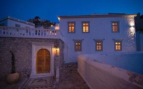 Antoinette Mansion
